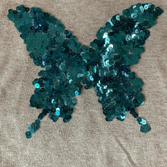 Girls grey sweatshirt w/ blue butterfly - Picture 4 of 5